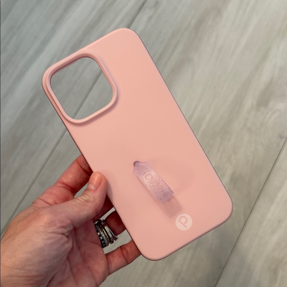Pink Loopy - 16 Pro Max Right Hand